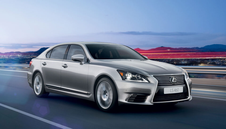 Lexus LS